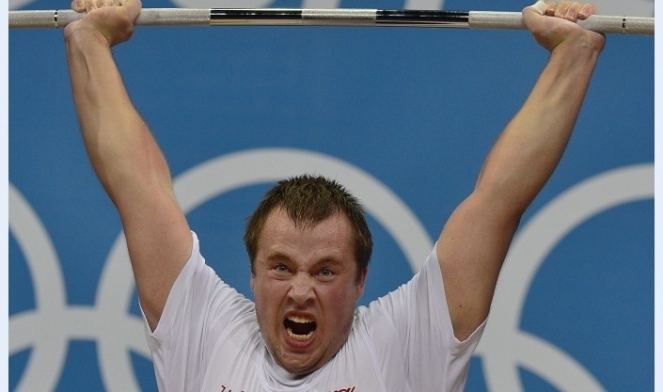 Латвийский штангист стал победителем соревнований в Москве - фотография