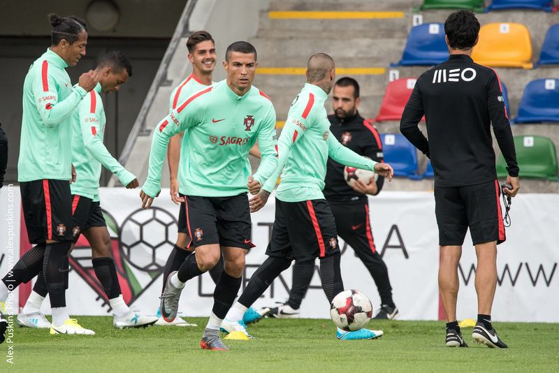 Cristiano Ronaldo в Риге фото