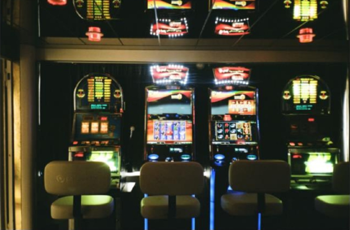 Īsa azartspēļu automātu vēsture - фотография